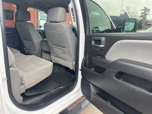 Used 2016 Chevrolet Silverado 3500 W/T w/ WT Convenience Package AWD/4WD image 12