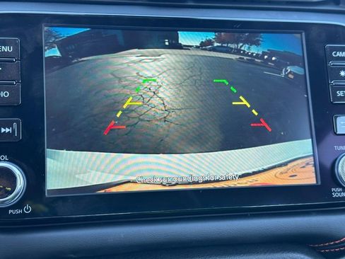 New 2025 Nissan Versa SR w/ Trunk Package image 14