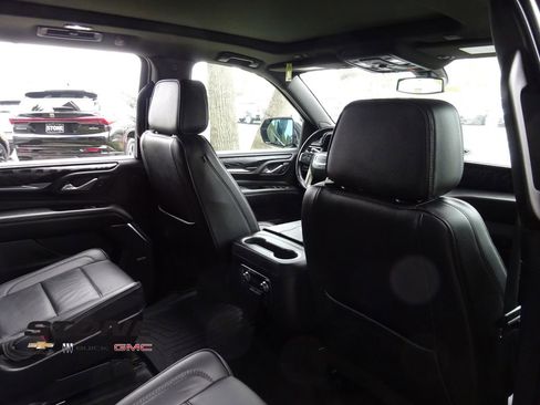 Used 2022 GMC Yukon XL Denali w/ Max Trailering Package image 22