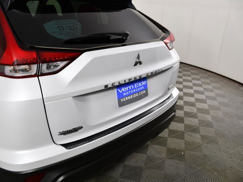 Used 2024 Mitsubishi Eclipse Cross Black Edition AWD/4WD image 15