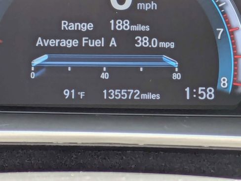 Used 2018 Honda Civic EX image 38