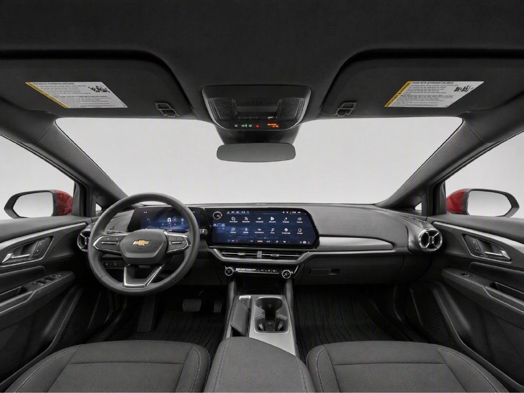 Used 2026 Chevrolet Equinox EV LT FWD image 29