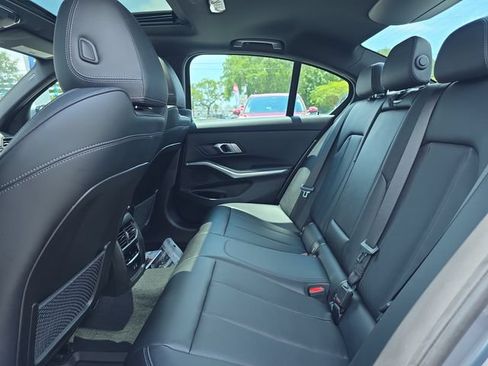 Used 2023 BMW 330i Sedan w/ Premium Package RWD image 30