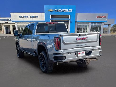 Used 2026 GMC Sierra 2500 AT4 w/ AT4 Premium Plus Package AWD/4WD image 12
