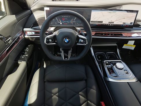 New 2026 BMW 740i w/ Premium Package RWD image 16