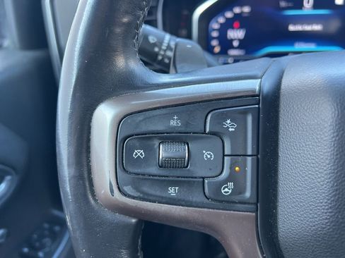Used 2022 Chevrolet Silverado 1500 High Country image 16