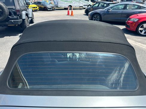 Used 2007 BMW M Roadster image 19