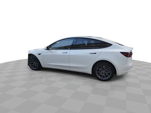 Used 2023 Tesla Model 3 Standard Range image 6