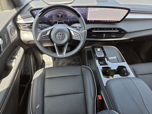 New 2026 Buick Enclave Avenir w/ Super Cruise Package FWD image 9