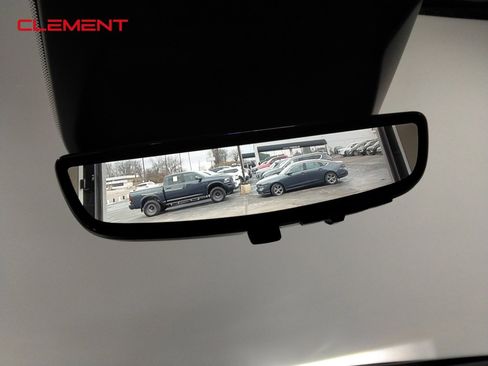 Used 2023 Cadillac Escalade Sport Platinum w/ LPO, ONYX Package image 28