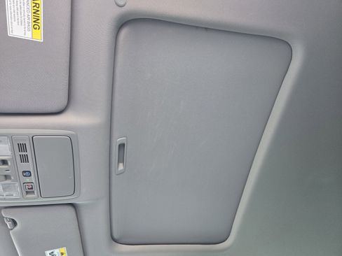 Used 2019 Honda Accord Touring image 23