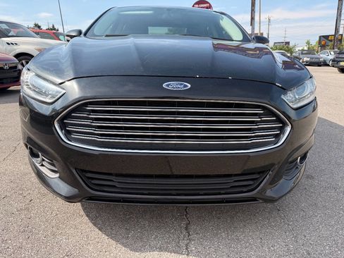 Used 2015 Ford Fusion SE w/ Equipment Group 201A FWD image 14