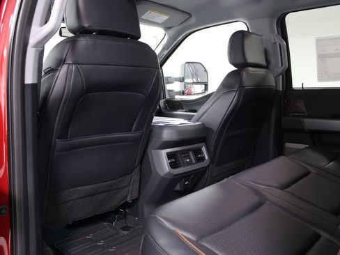 New 2026 Ford F250 Lariat w/ Black Appearance Package image 27