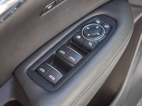 Used 2022 Cadillac XT6 Premium Luxury image 20