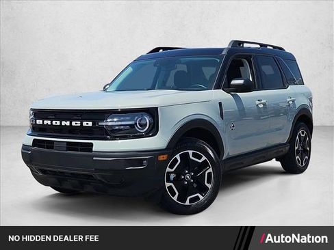 Used 2023 Ford Bronco Sport Outer Banks w/ Tech Package AWD/4WD image 1