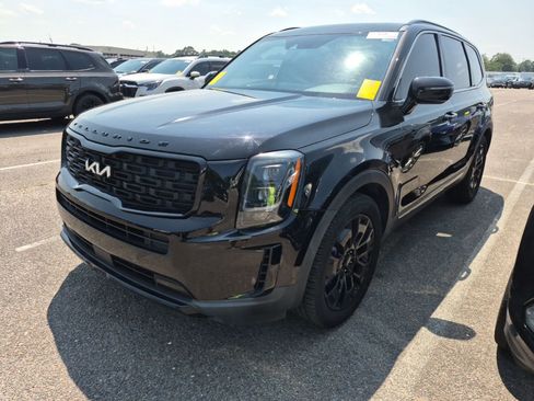Used 2022 Kia Telluride SX w/ Nightfall Edition Package AWD/4WD image 1