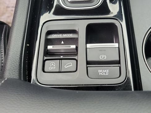 Used 2024 Honda Pilot EX-L image 37