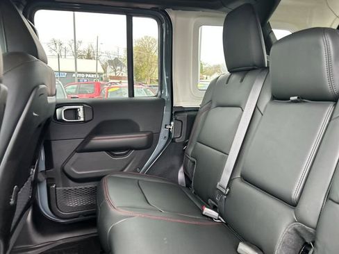 New 2026 Jeep Wrangler Unlimited Rubicon AWD/4WD image 20
