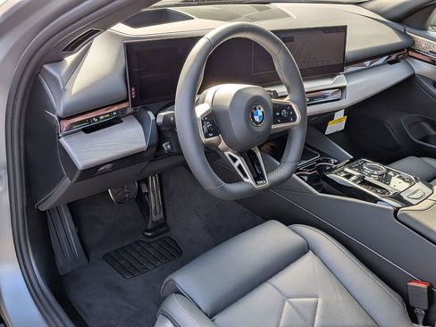 New 2026 BMW 540i xDrive image 8