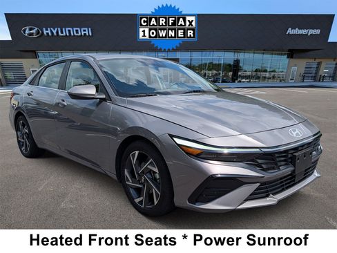 Certified 2025 Hyundai Elantra SEL FWD image 1