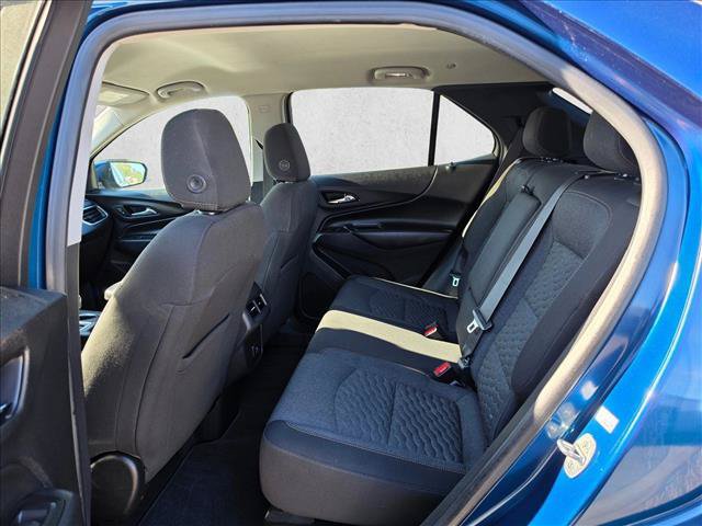 Used 2021 Chevrolet Equinox LT AWD/4WD image 17