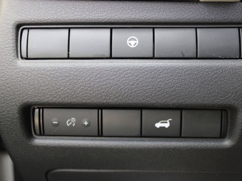 Certified 2021 Nissan Rogue SL image 33