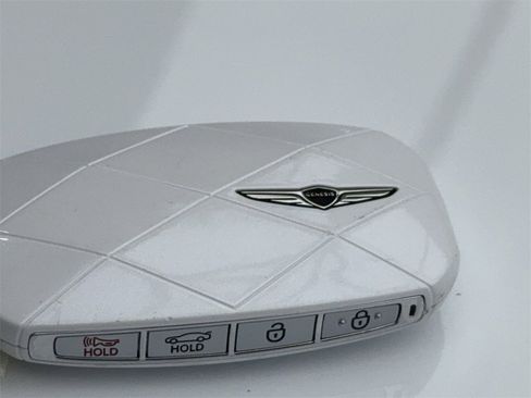 Used 2025 Genesis G70 2.5T image 62
