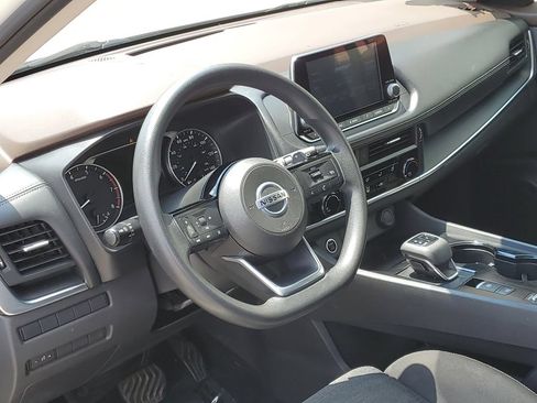 Used 2021 Nissan Rogue S FWD image 6