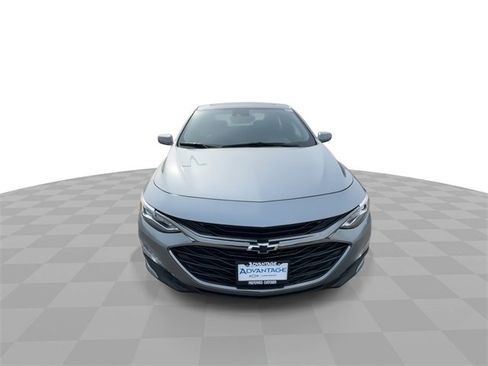 Used 2025 Chevrolet Malibu LT w/ Sport Edition image 3