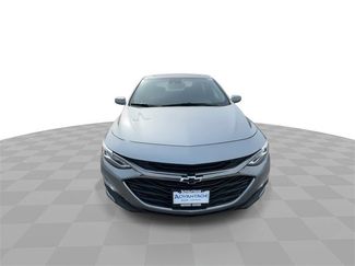 Used 2025 Chevrolet Malibu LT w/ Sport Edition video 3