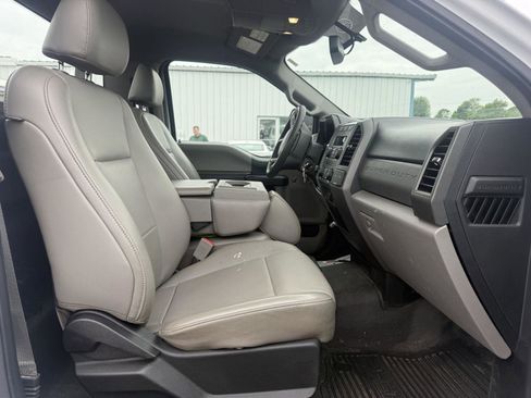 Used 2019 Ford F350 XL w/ Power Equipment Group AWD/4WD image 18