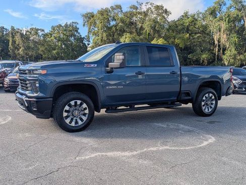 Used 2026 Chevrolet Silverado 2500 Custom w/ Custom Value Package AWD/4WD image 8