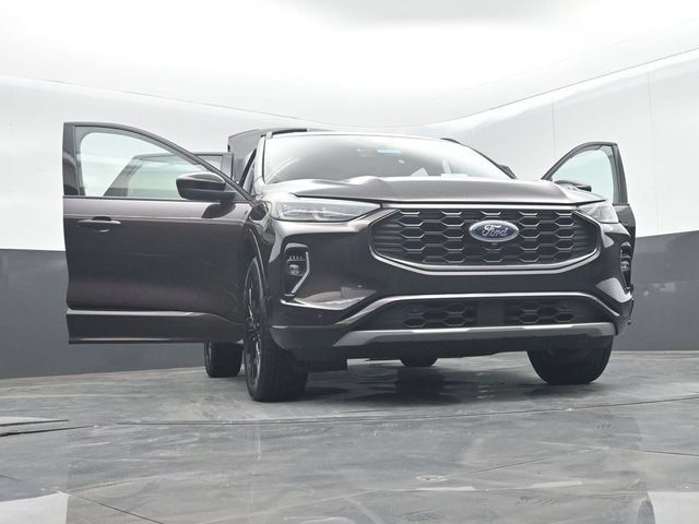 Certified 2023 Ford Escape ST-Line Elite w/ Premium Technology Package AWD/4WD image 72