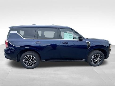 New 2026 Nissan Armada SL w/ Captain's Chari Seat Package AWD/4WD image 9