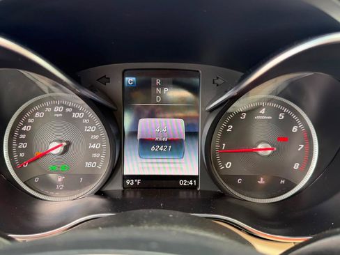 Used 2018 Mercedes-Benz C 300 4MATIC Sedan image 21