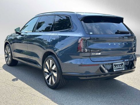 Used 2025 Volvo EX90 Ultra AWD/4WD image 5
