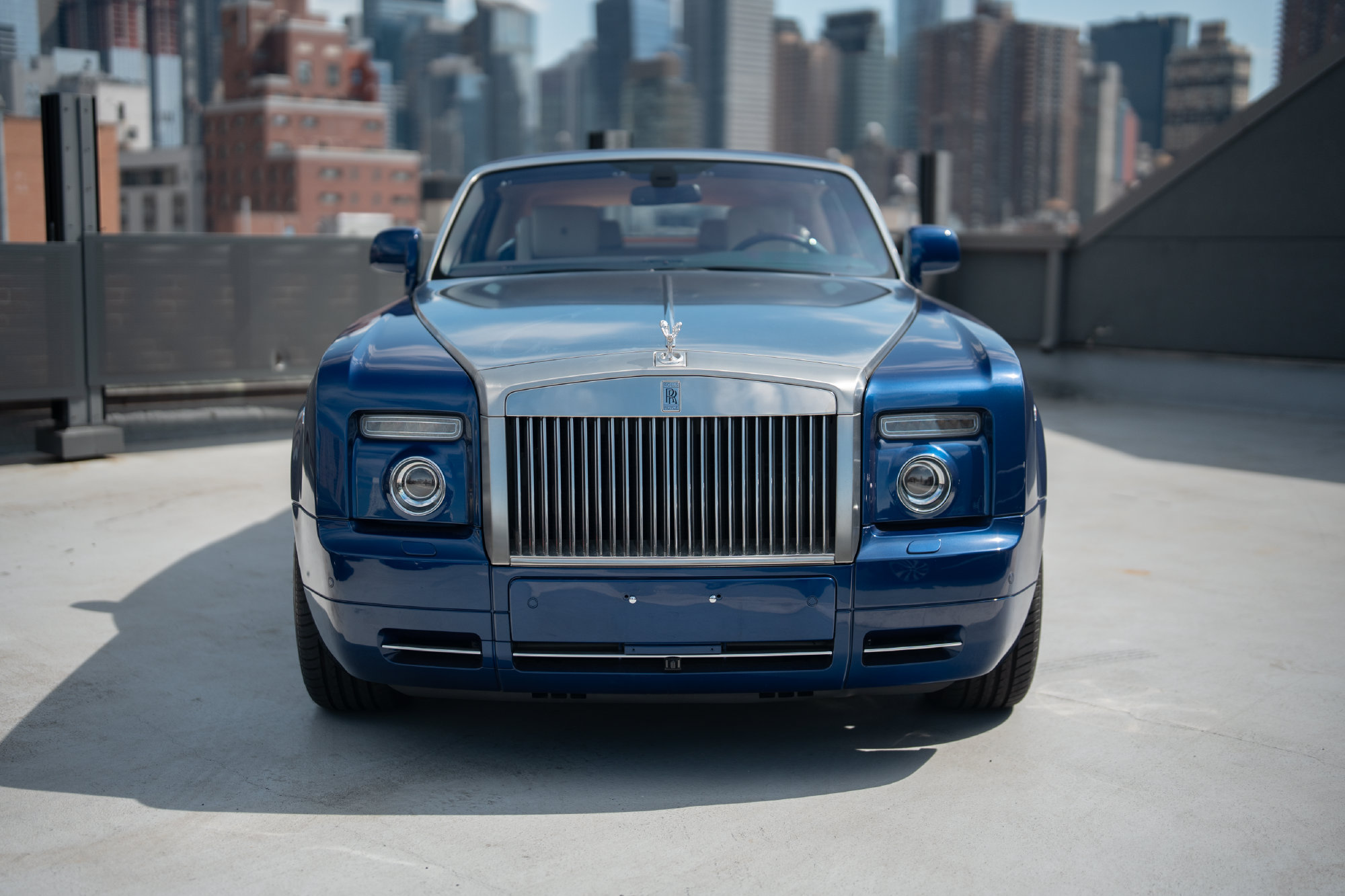 Used 2011 Rolls-Royce Phantom Drophead Coupe RWD image 9