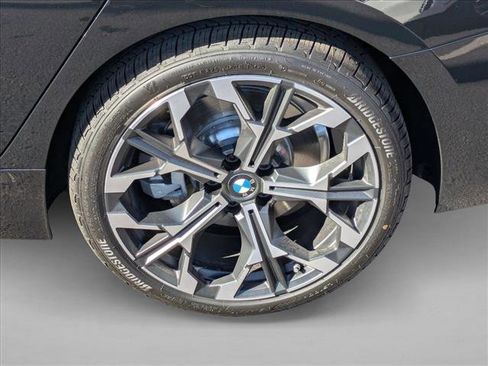 New 2026 BMW 330i Sedan image 10