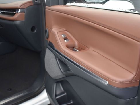 New 2025 Lincoln Navigator L Reserve image 16