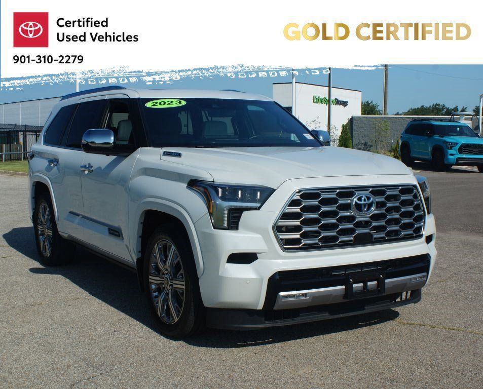 Used 2023 Toyota Sequoia Capstone AWD/4WD image 2