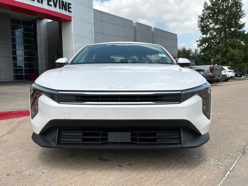 Used 2025 Kia K4 FWD image 3