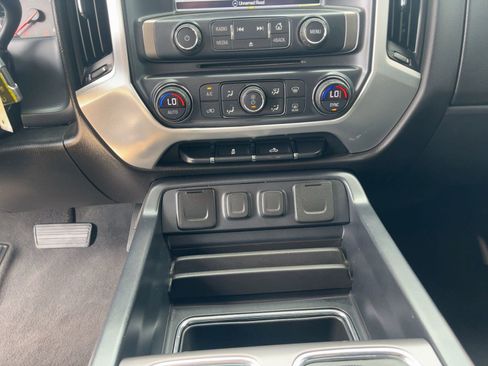 Used 2018 Chevrolet Silverado 1500 LTZ w/ Texas Edition image 17