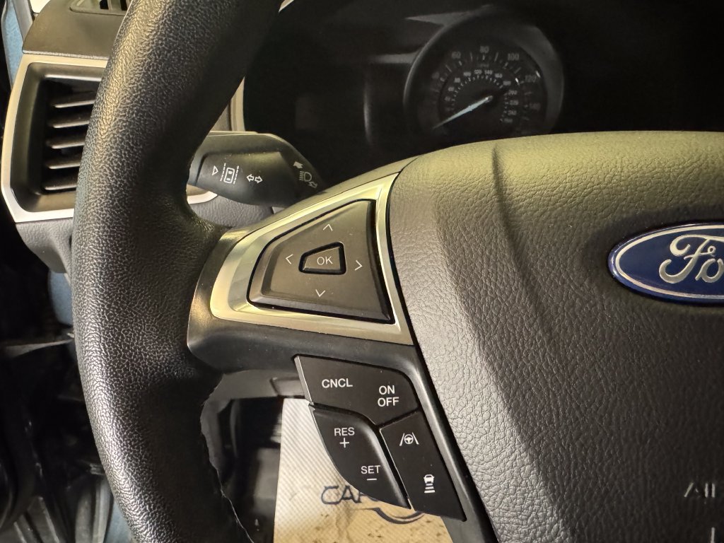 Used 2024 Ford Edge SEL w/ Sport Appearance Package AWD/4WD image 11