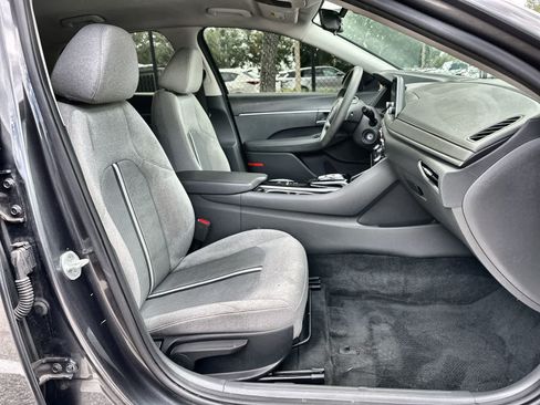 Used 2021 Hyundai Sonata SE FWD image 9