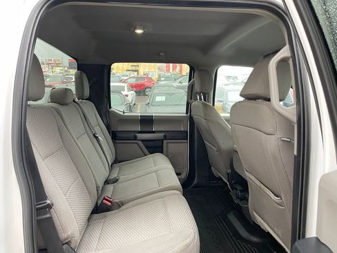 Used 2021 Ford F250 XLT w/ FX4 Off-Road Package image 28