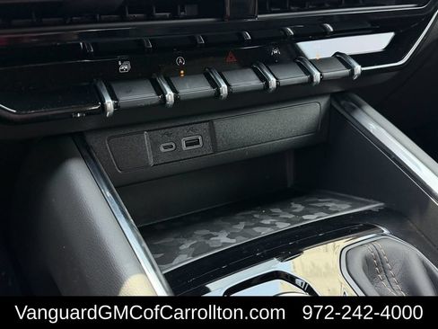 New 2026 GMC Canyon AT4 AWD/4WD image 17