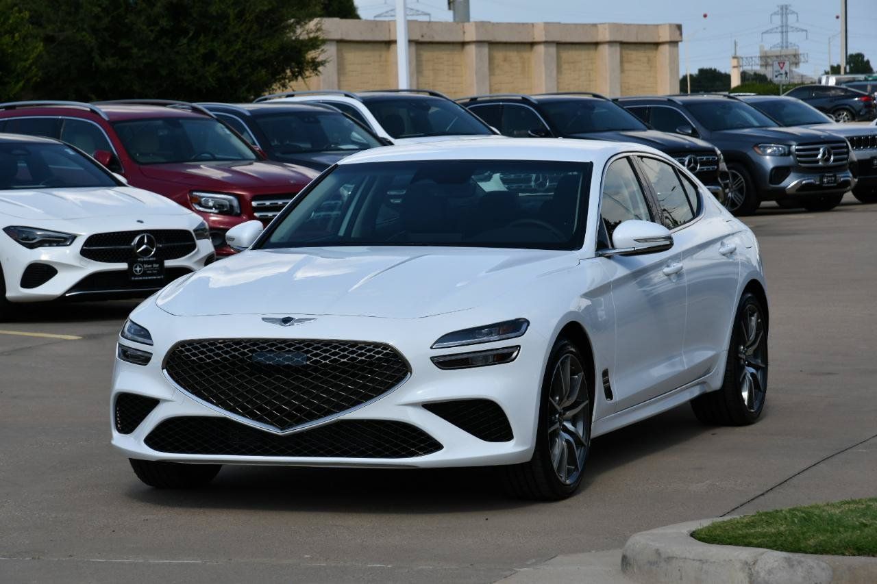 Used 2026 Genesis G70 2.5T RWD image 2
