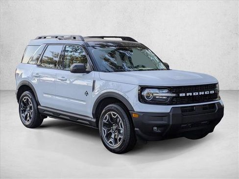 New 2025 Ford Bronco Sport Outer Banks image 6
