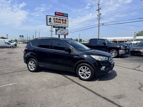 Used 2018 Ford Escape SEL AWD/4WD image 5