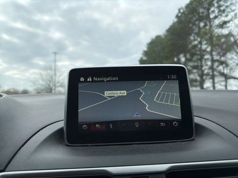 Used 2016 MAZDA MAZDA3 i Grand Touring image 16